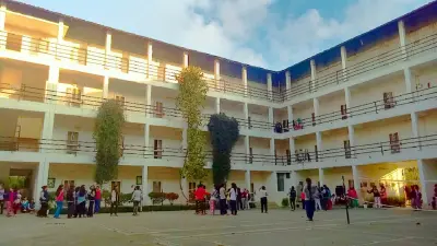 sbsu gallery 22 0013