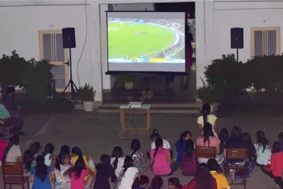 sbsu gallery 22 0016